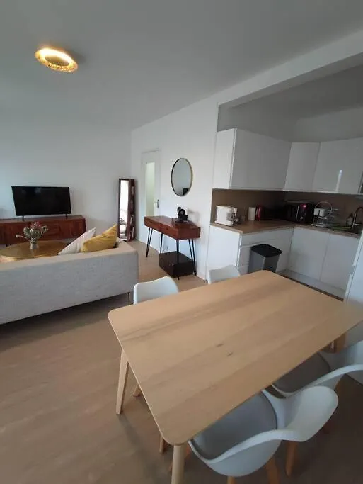 Sweet Home Lille Apartment